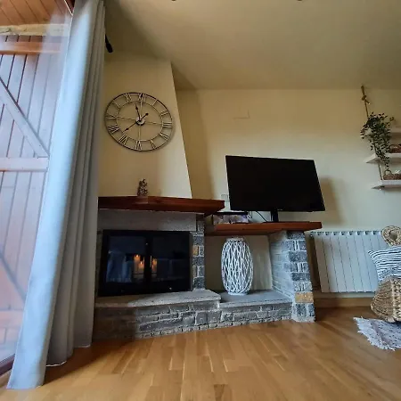 公寓 Family Duplex Esterri *