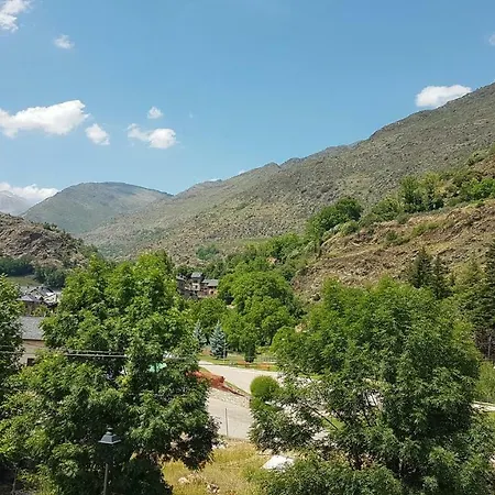 Family Duplex Esterri 埃斯特里-德阿内乌